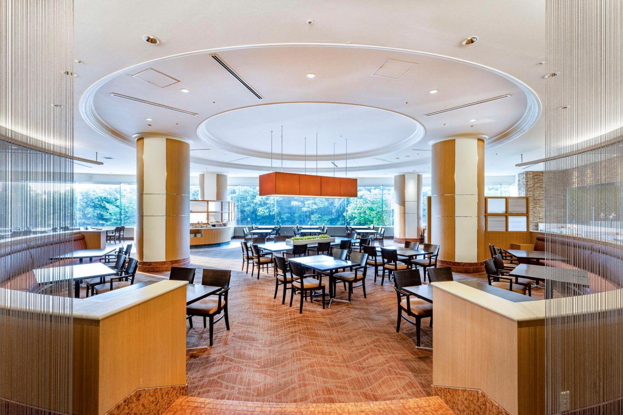 Hilton Tokyo Narita Airport Hotel Bagian luar foto