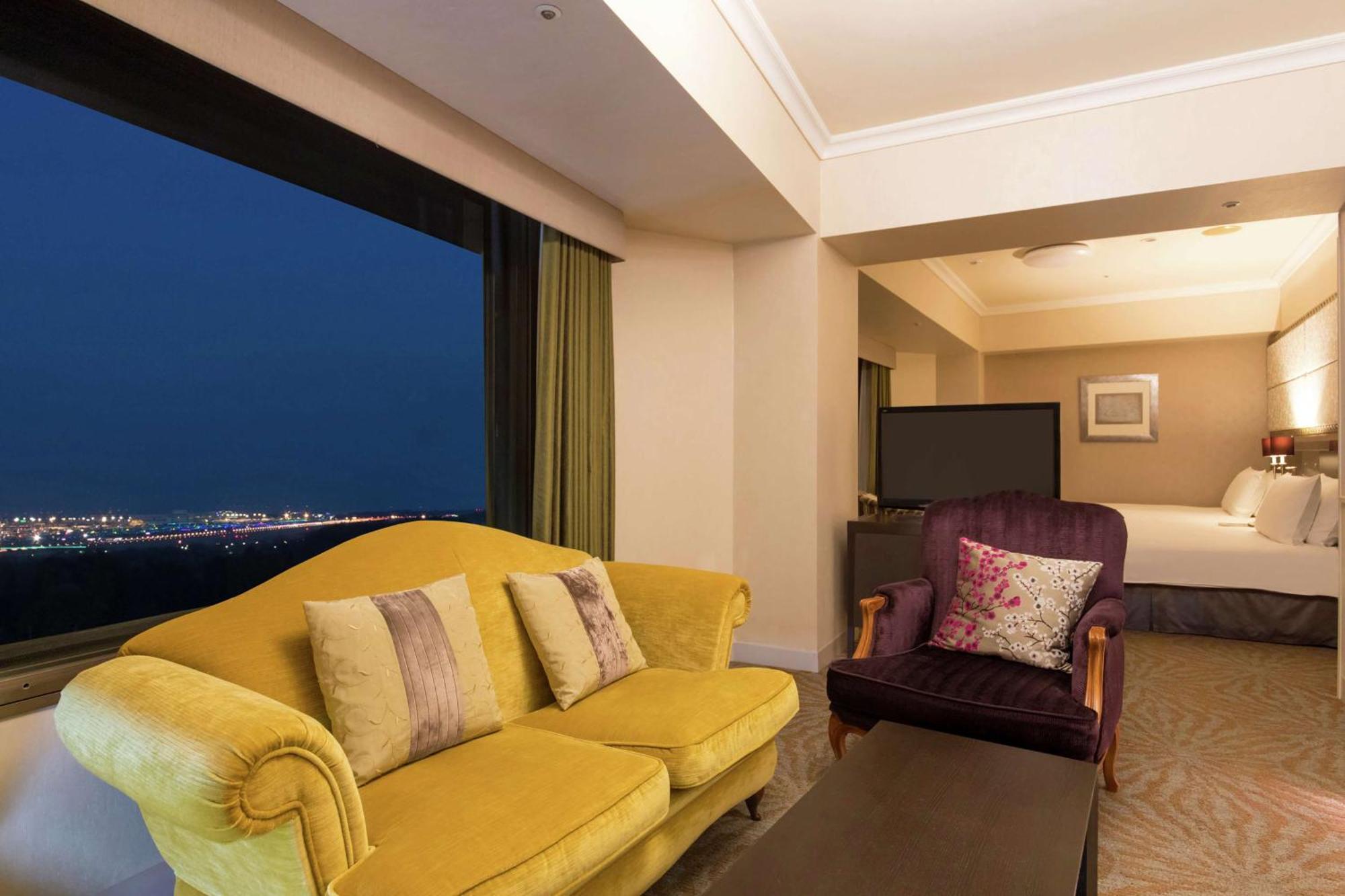 Hilton Tokyo Narita Airport Hotel Bagian luar foto