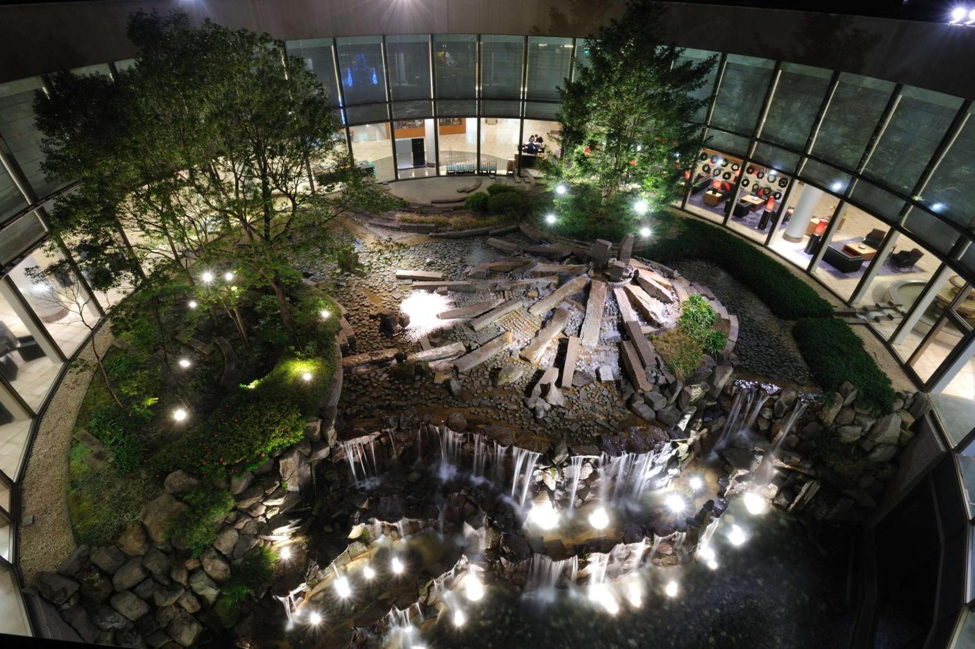 Hilton Tokyo Narita Airport Hotel Bagian luar foto